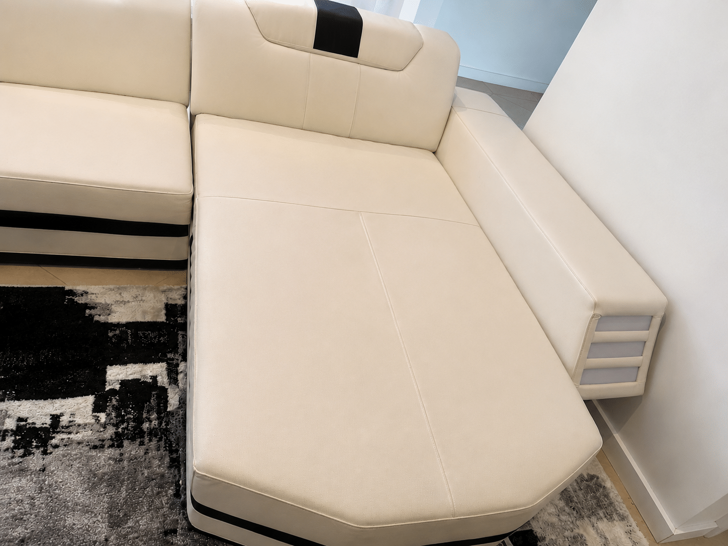 Leather Sofa After Professional Cleaning – Sydney